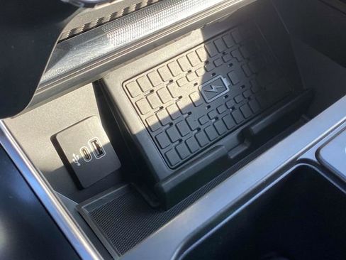 Certified 2025 Ford F150 Raptor image 33