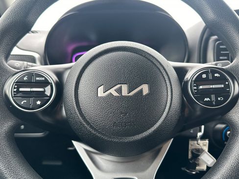 Used 2024 Kia Soul LX w/ Option Group 015 image 23