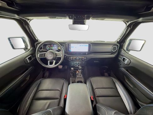 Used 2024 Jeep Wrangler High Altitude AWD/4WD image 9