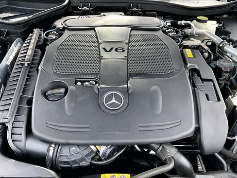 Used 2012 Mercedes-Benz SLK 350 image 33