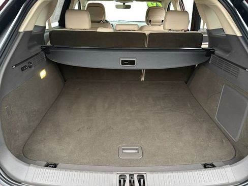 Used 2020 Lincoln Nautilus FWD w/ Equipment Group 101A image 12