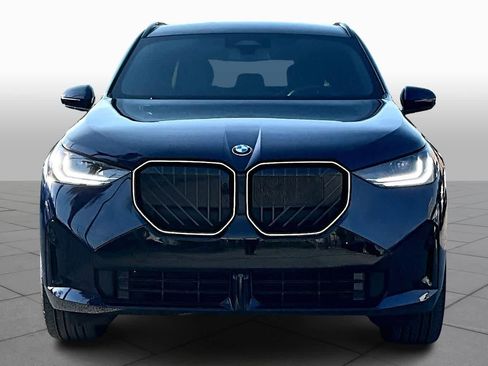 Used 2026 BMW X3 xDrive30i w/ Premium Package AWD/4WD image 3