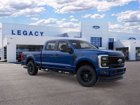 New 2026 Ford F250 XL w/ STX Appearance Package AWD/4WD image 7