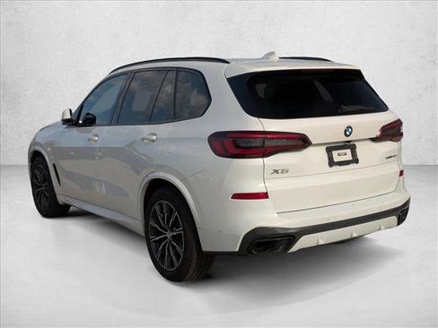 Used 2022 BMW X5 xDrive40i w/ M Sport Package image 6