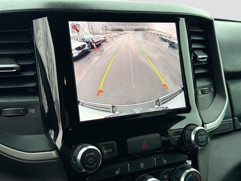 Used 2022 RAM 1500 Big Horn image 15