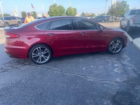 Used 2019 Ford Fusion Titanium AWD/4WD image 7