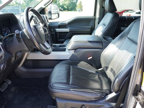 Used 2021 Ford F350 Lariat w/ Chrome Package AWD/4WD image 4