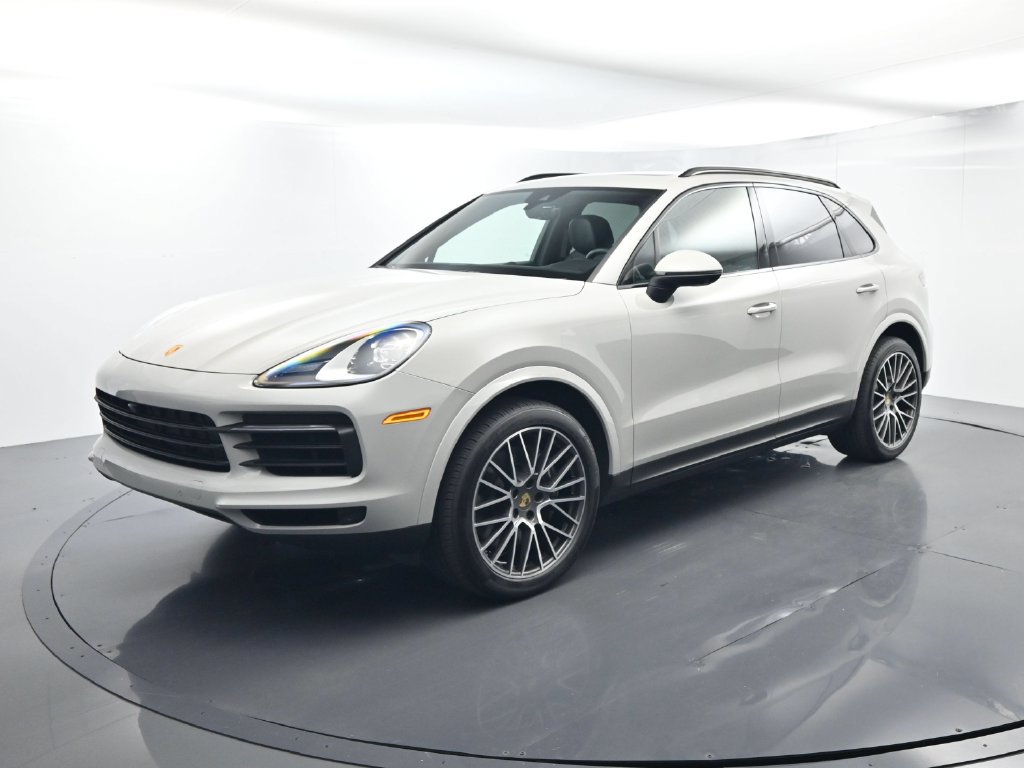 Certified 2023 Porsche Cayenne AWD/4WD image 1