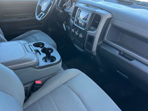 Used 2013 RAM 2500 Tradesman w/ Chrome Appearance Group AWD/4WD image 12