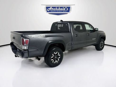 Used 2023 Toyota Tacoma TRD Off-Road w/ Technology Package AWD/4WD image 8