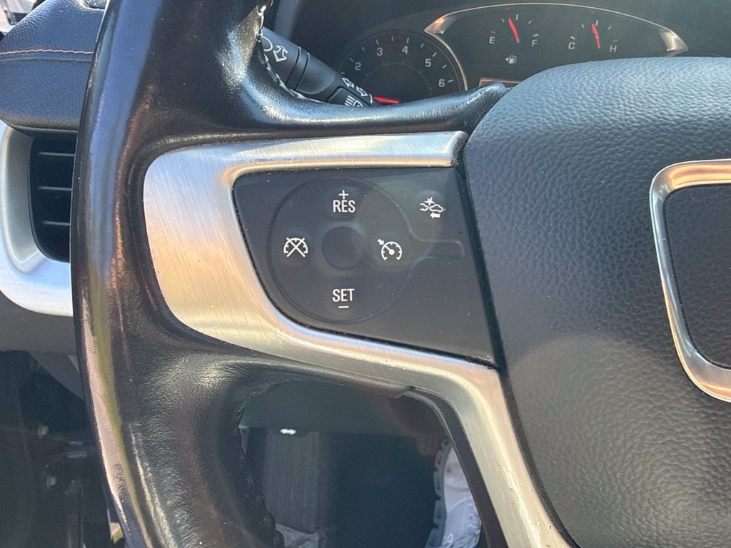 Used 2020 GMC Terrain SLE w/ Driver Convenience Package FWD image 10