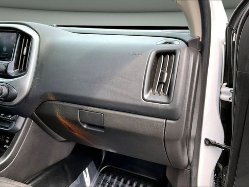 Used 2022 Chevrolet Colorado LT w/ Fleet Safety Package AWD/4WD image 27
