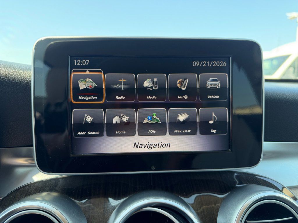 Certified 2019 Mercedes-Benz GLC 300 w/ Parking Assistance Package image 17
