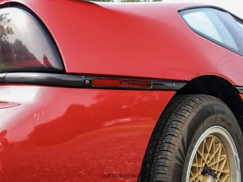 Used 1988 Pontiac Fiero GT RWD image 88