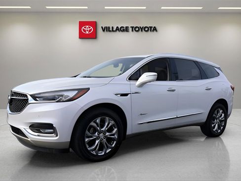 Used 2018 Buick Enclave Avenir w/ Avenir Technology Package image 1