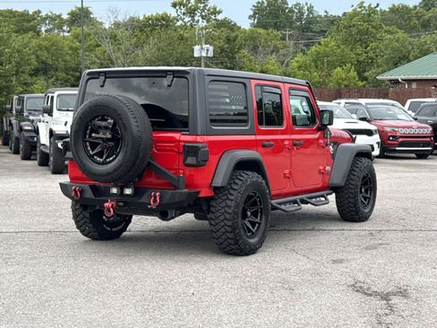 Used 2021 Jeep Wrangler Unlimited Sport AWD/4WD image 5