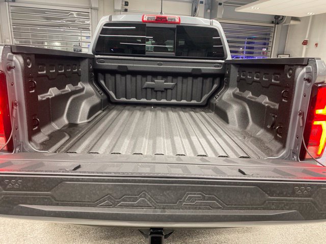New 2026 Chevrolet Colorado ZR2 w/ Technology Package AWD/4WD image 7