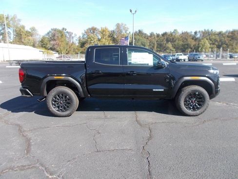 New 2026 GMC Canyon Elevation w/ Convenience Package image 5