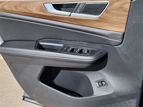 New 2026 Volkswagen Atlas SE image 6