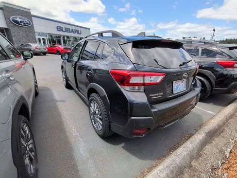 Used 2018 Subaru Crosstrek 2.0i Premium w/ Moonroof Package AWD/4WD image 8