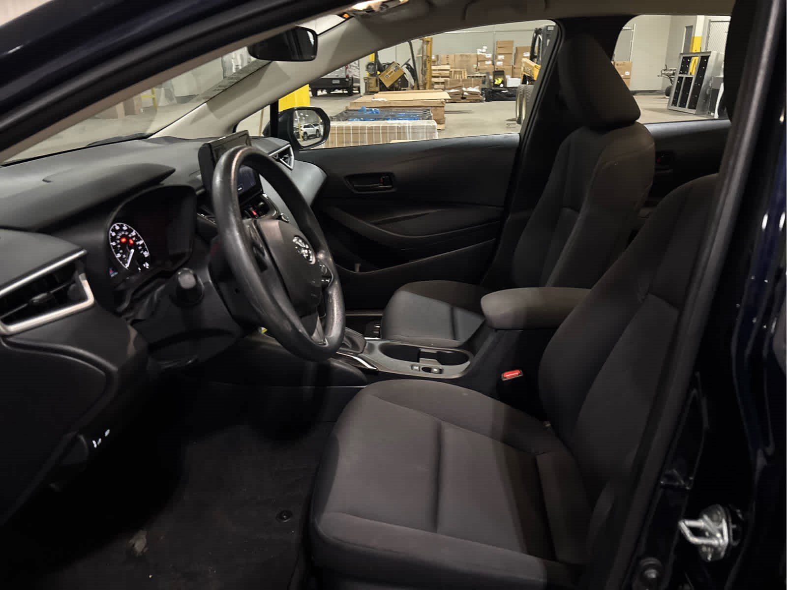 Used 2024 Toyota Corolla LE FWD image 9
