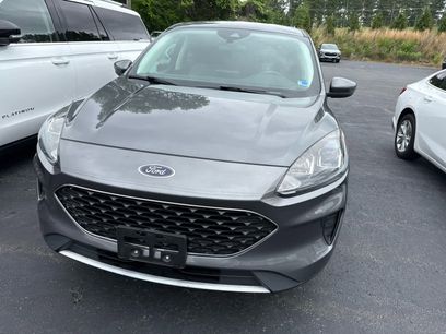 Used 2021 Ford Escape SE w/ Convenience Package
