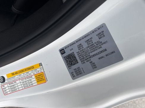 Used 2025 Chevrolet Silverado 1500 W/T image 27