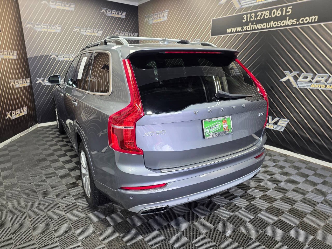 Used 2016 Volvo XC90 T6 Momentum w/ Momentum Plus Package AWD/4WD image 12