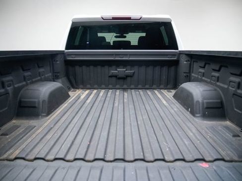 Used 2022 Chevrolet Silverado 1500 Custom AWD/4WD image 12