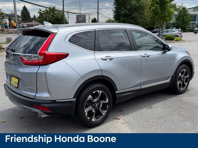 Used 2019 Honda CR-V Touring image 5