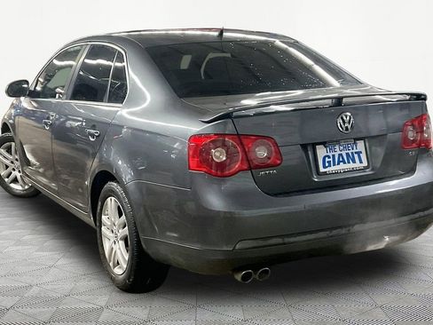 Used 2007 Volkswagen Jetta Wolfsburg Edition image 4