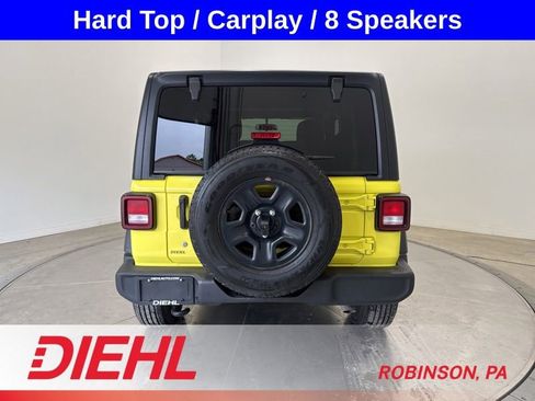 Used 2022 Jeep Wrangler Sport AWD/4WD image 6