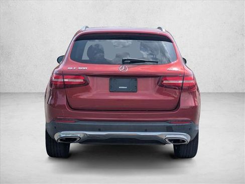 Used 2017 Mercedes-Benz GLC 300 4MATIC image 6