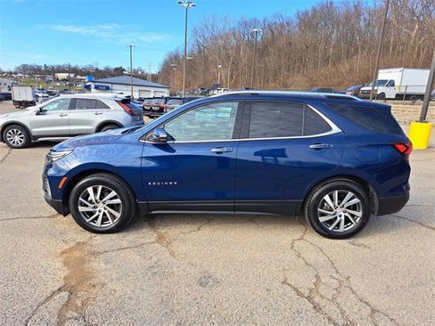 Used 2023 Chevrolet Equinox Premier image 2