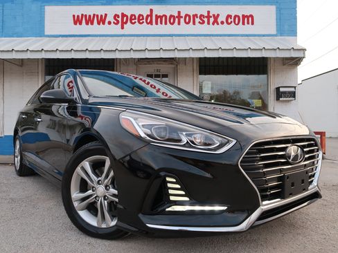 Used 2018 Hyundai Sonata Limited image 2