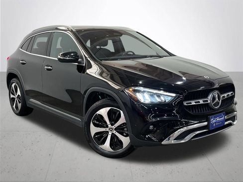 Used 2025 Mercedes-Benz GLA 250 image 7