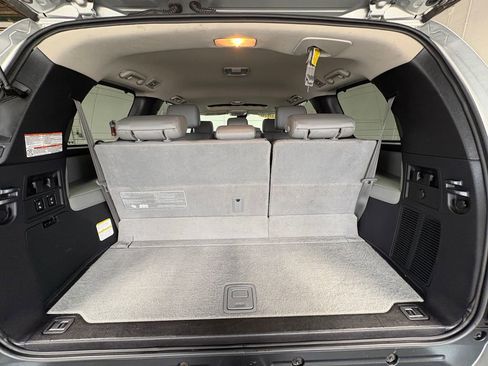 Used 2020 Toyota Sequoia Limited image 41