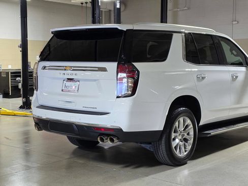Used 2023 Chevrolet Tahoe Premier AWD/4WD image 12
