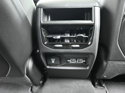 New 2025 Jeep Grand Cherokee Laredo X w/ Luxury Tech Group I RWD image 27
