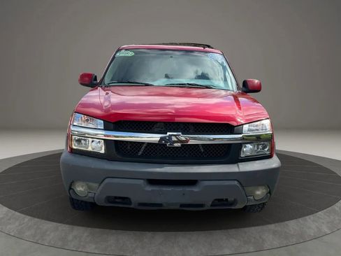 Used 2002 Chevrolet Avalanche 2500 w/ Convenience Pkg image 2
