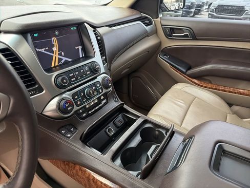 Used 2015 Chevrolet Tahoe LTZ image 41