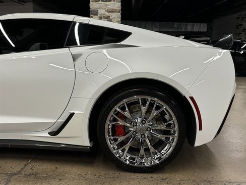 Used 2016 Chevrolet Corvette Z06 image 8