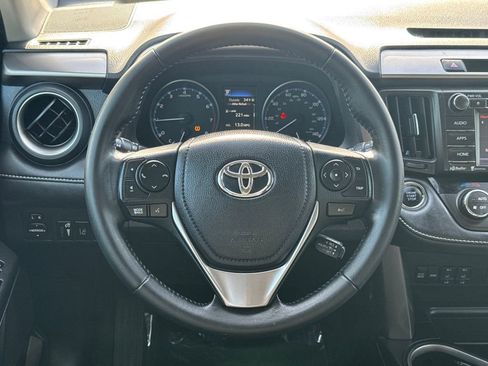 Used 2018 Toyota RAV4 XLE image 14