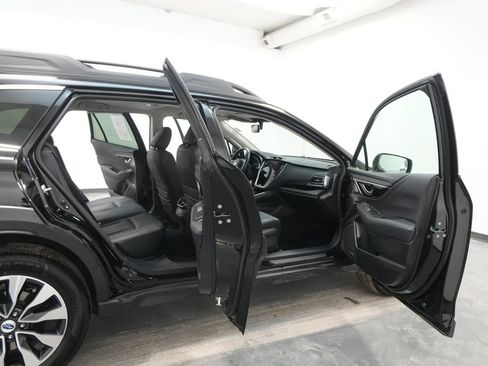 Used 2023 Subaru Outback Limited image 33