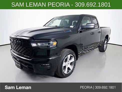 New 2026 RAM 1500 Express AWD/4WD image 3