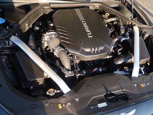 Used 2021 Genesis G70 3.3T image 44