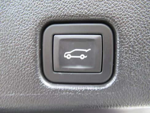 Used 2024 GMC Acadia Elevation w/ Luxury Package FWD image 38