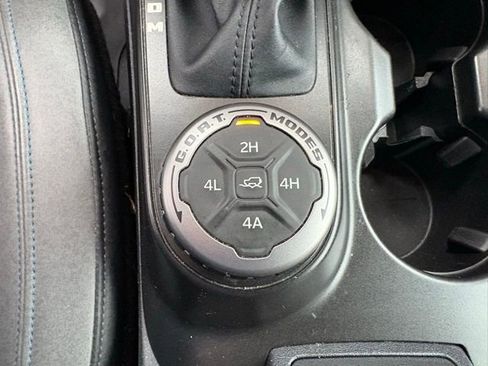 Used 2021 Ford Bronco Black Diamond w/ Sasquatch Package image 22