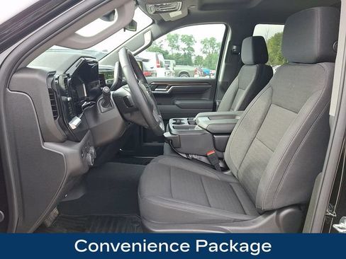 Used 2026 Chevrolet Silverado 1500 LT AWD/4WD image 2