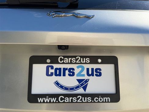 Used 2019 Jaguar F-PACE S image 25